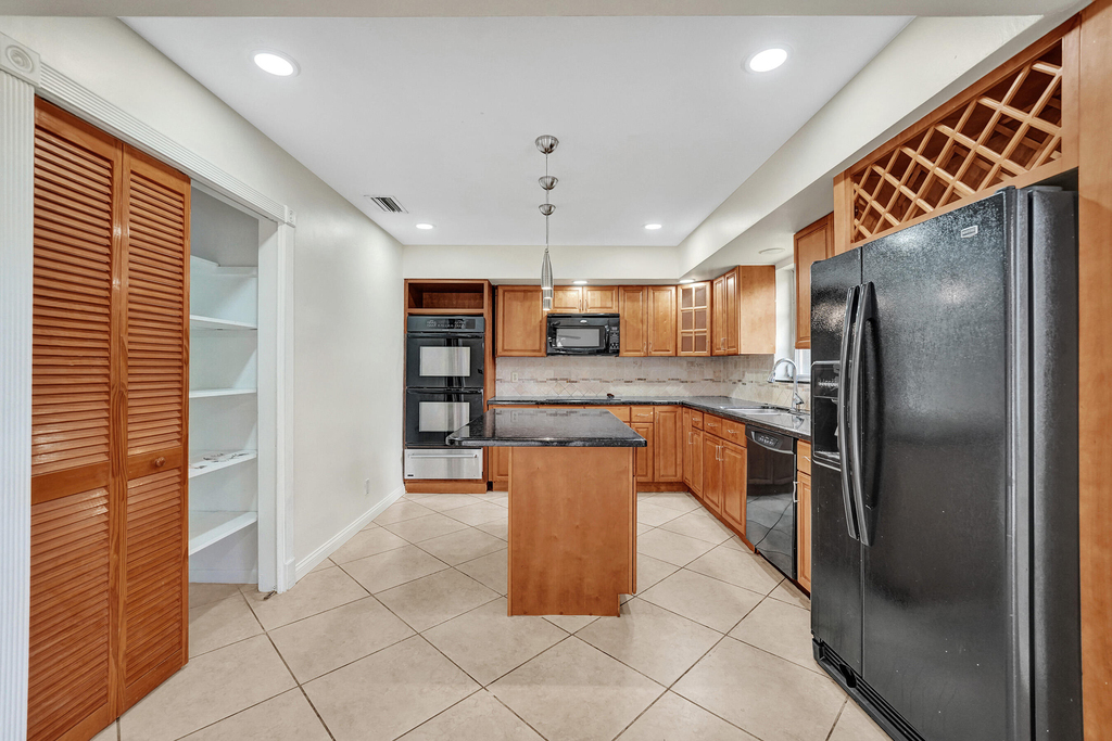 4721 Sarazen Drive - Photo 16