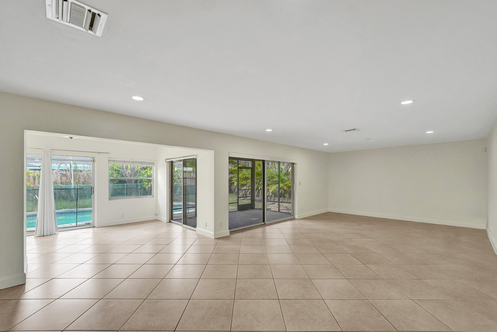 4721 Sarazen Drive - Photo 7