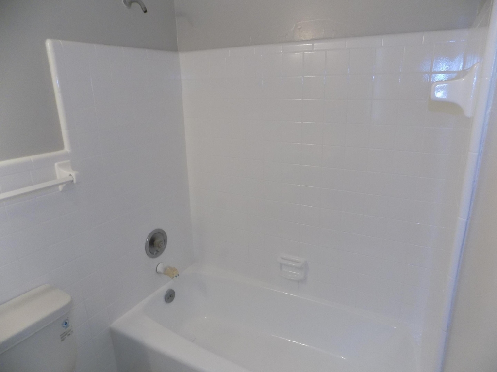 221 Se 3rd Avenue - Photo 12