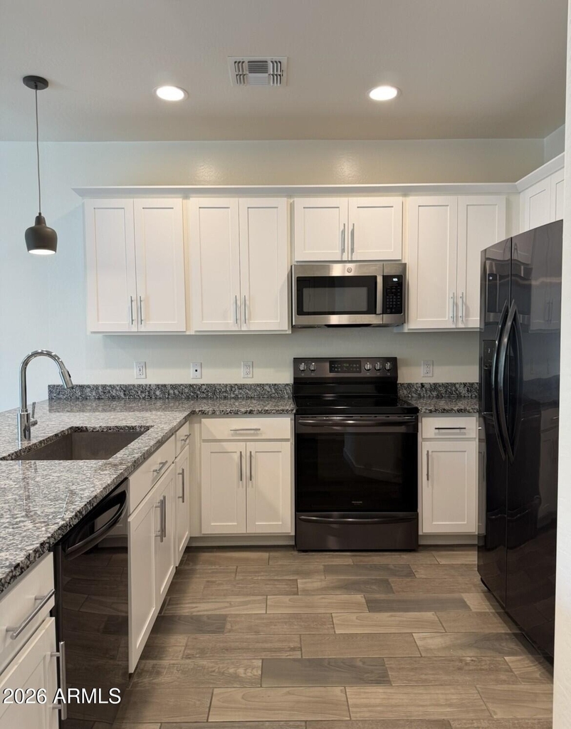 4038 E Erie Street - Photo 0