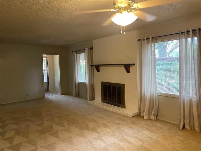 725 Elmwood Drive - Photo 2