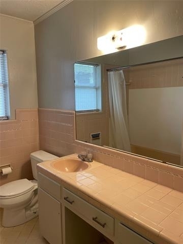 725 Elmwood Drive - Photo 8