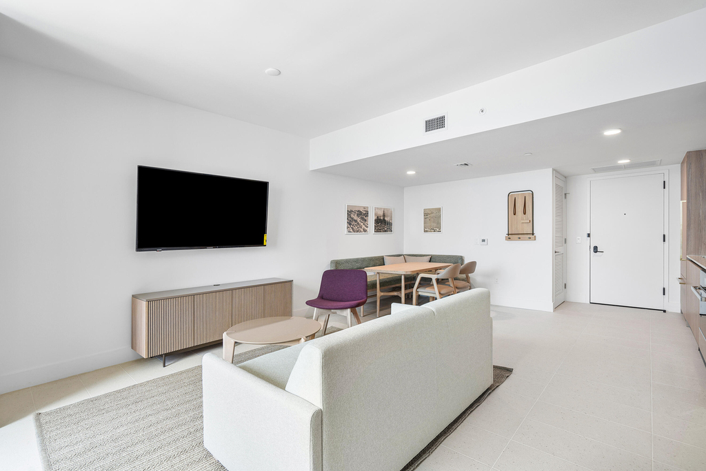 601 Ne 1st Avenue - Photo 12
