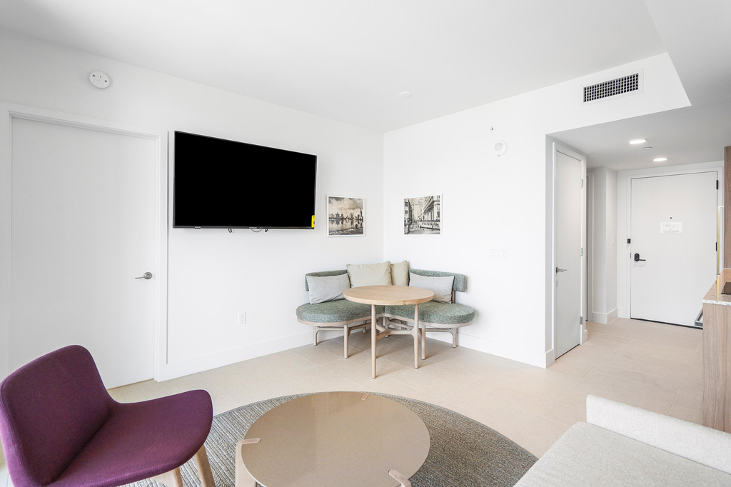 601 Ne 1st Avenue - Photo 8