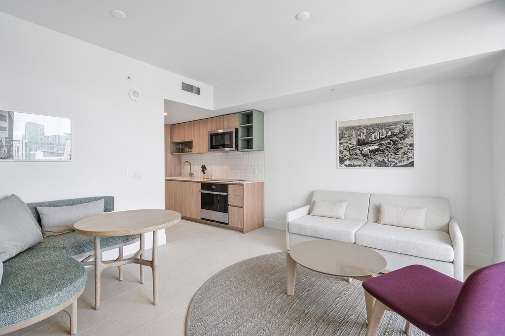 601 Ne 1st Avenue - Photo 6