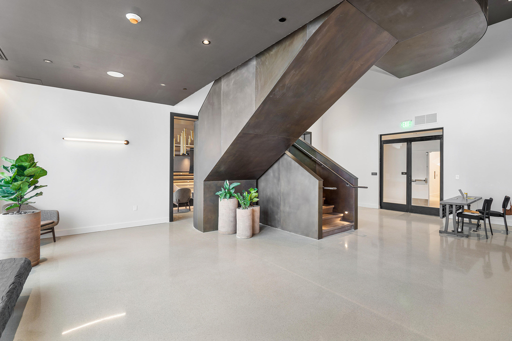 601 Ne 1st Avenue - Photo 68