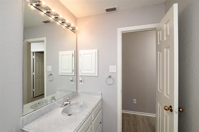 1329 Maywood Court - Photo 16