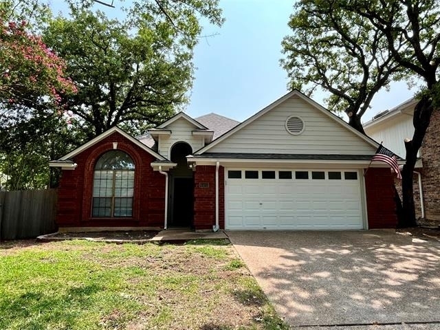 6105 Paradise Drive - Photo 0