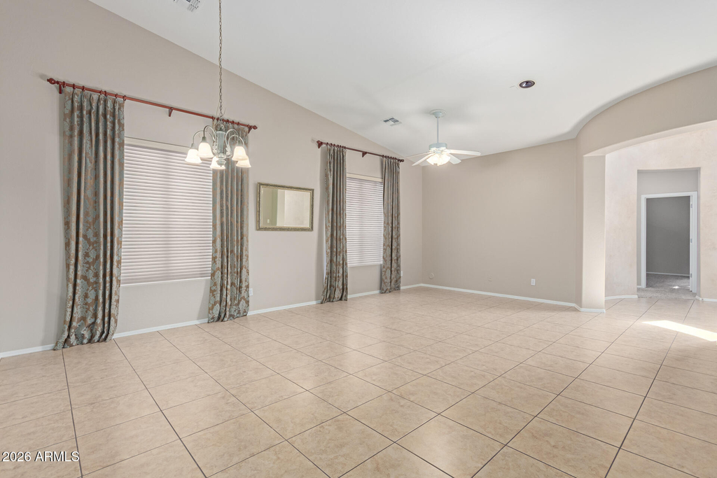 2206 W Fawn Drive - Photo 6
