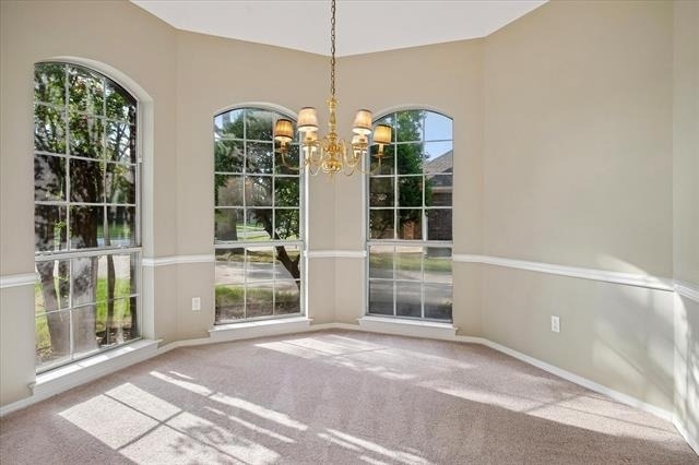 2201 Pendleton Lane - Photo 3
