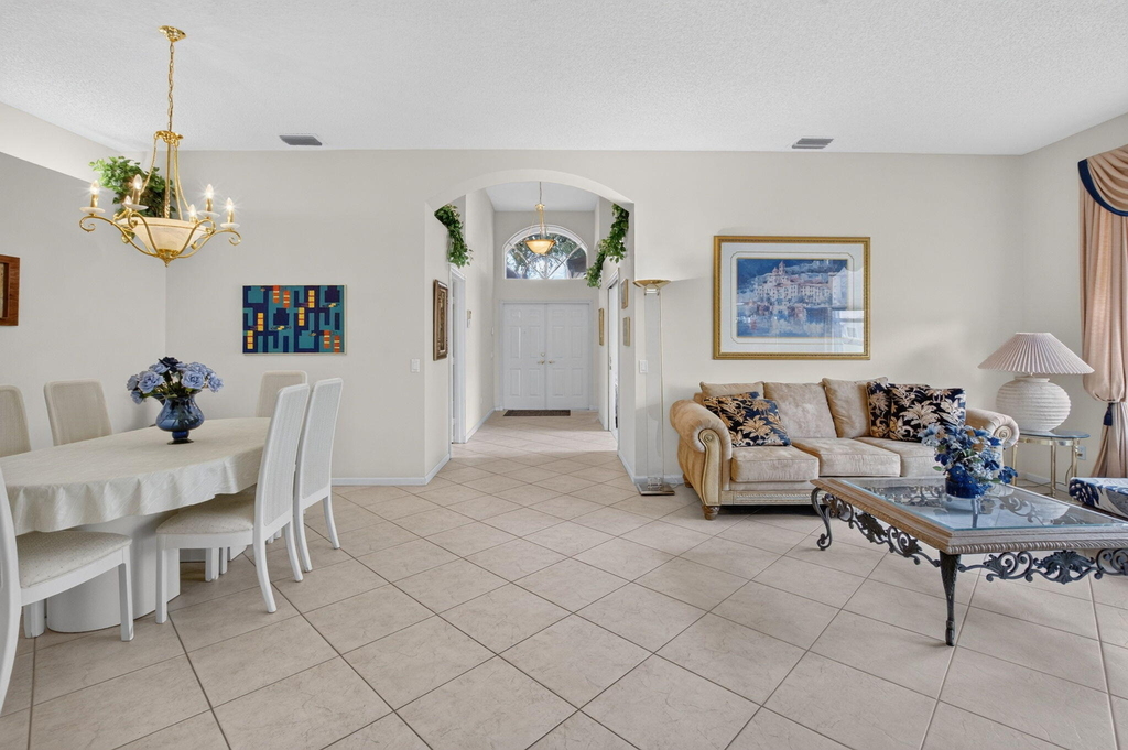 7625 Las Cruces Court - Photo 8