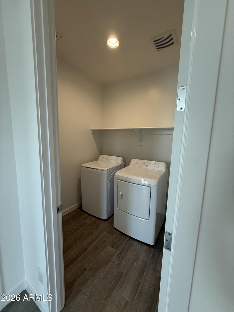 24924 N 167th Avenue - Photo 13