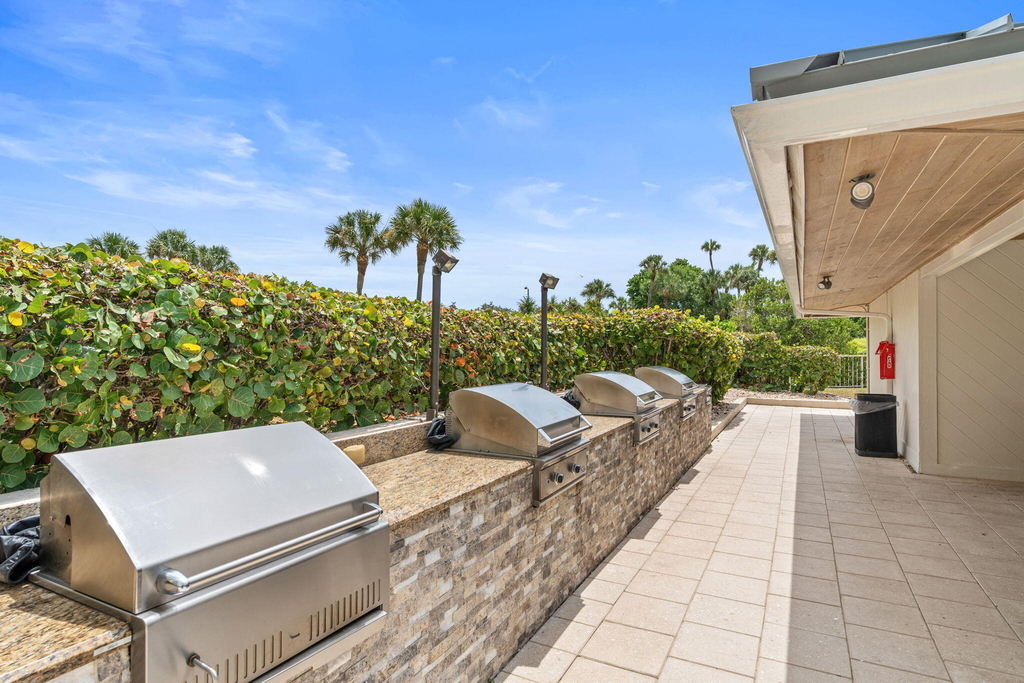 4301 N Ocean Boulevard - Photo 32