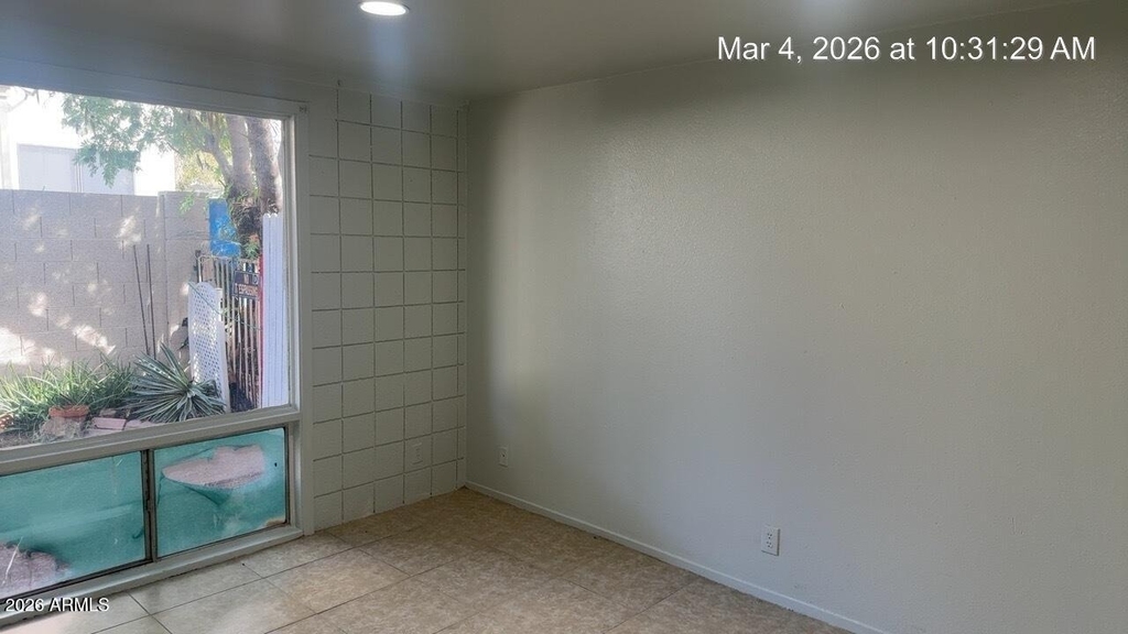 2026 W Cactus Road - Photo 6