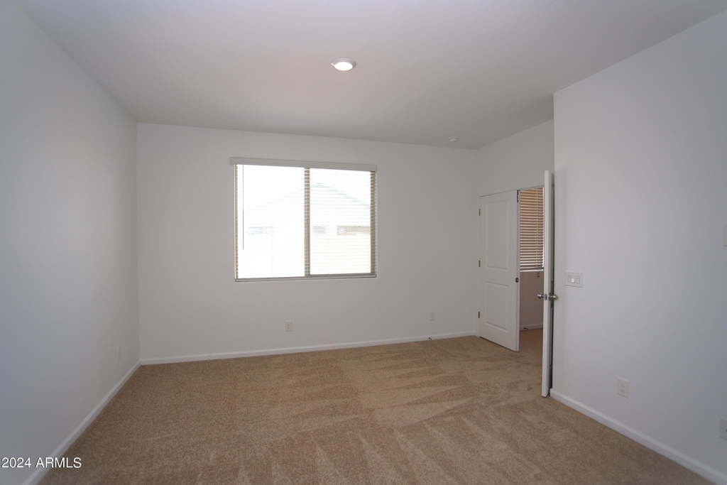 9210 W Willow Bend Lane - Photo 23