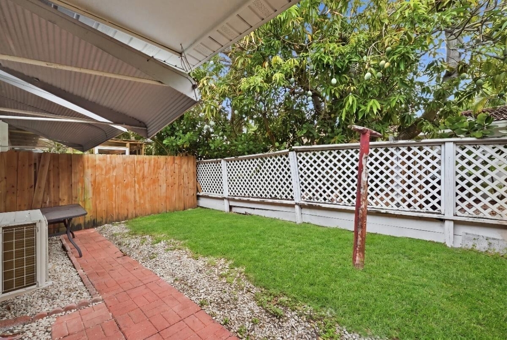 1201 N Victoria Park Road - Photo 13
