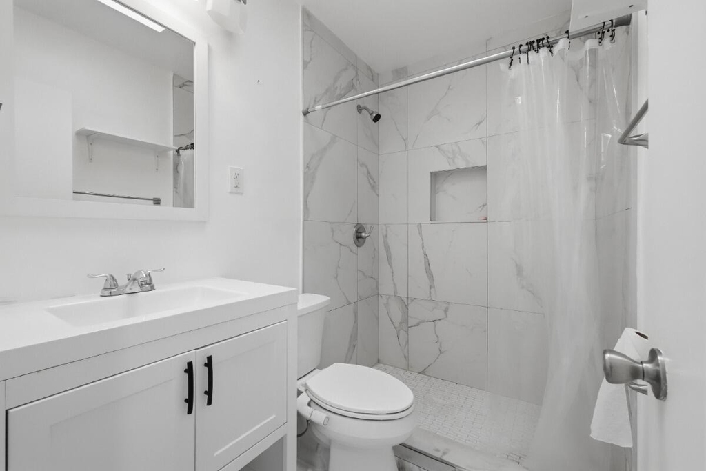 1201 N Victoria Park Road - Photo 12