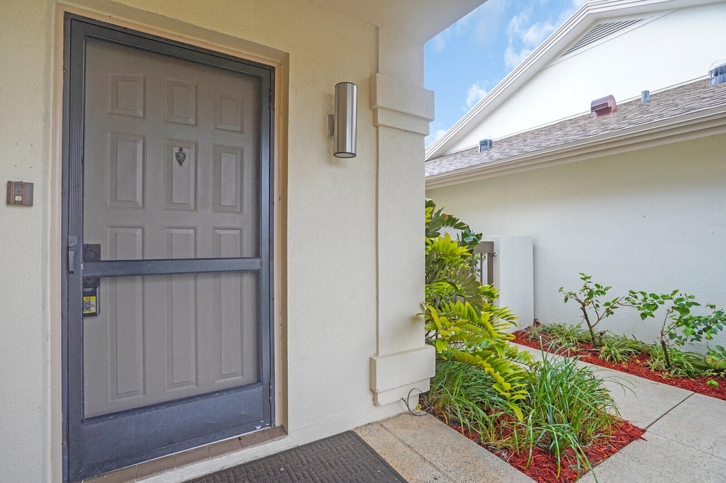 112 Inner Harbour Way - Photo 4