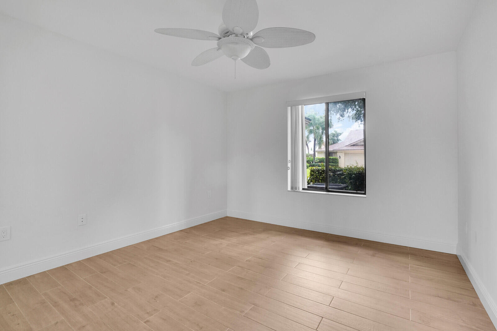 112 Inner Harbour Way - Photo 33