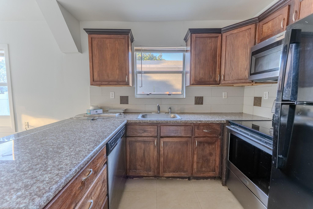 521 S 24th Avenue - Photo 11