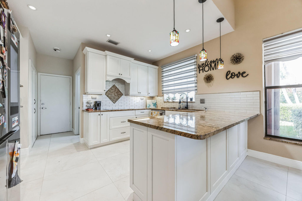 19365 Cherry Hills Terrace - Photo 10