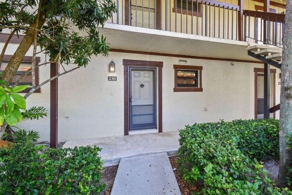 13334 Polo Club Road - Photo 2