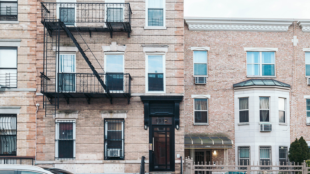 1912 Pacific St - Photo 9