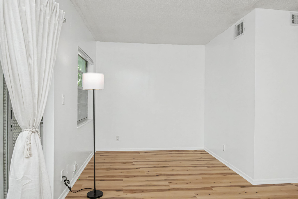 5501 Nw 2nd Avenue - Photo 7