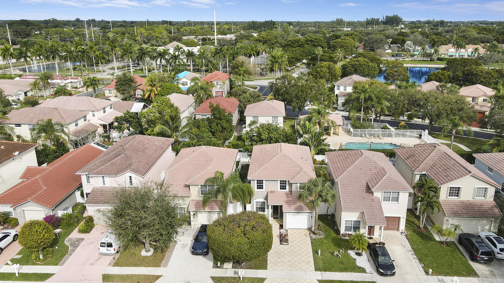 4881 Mcgill Street - Photo 44
