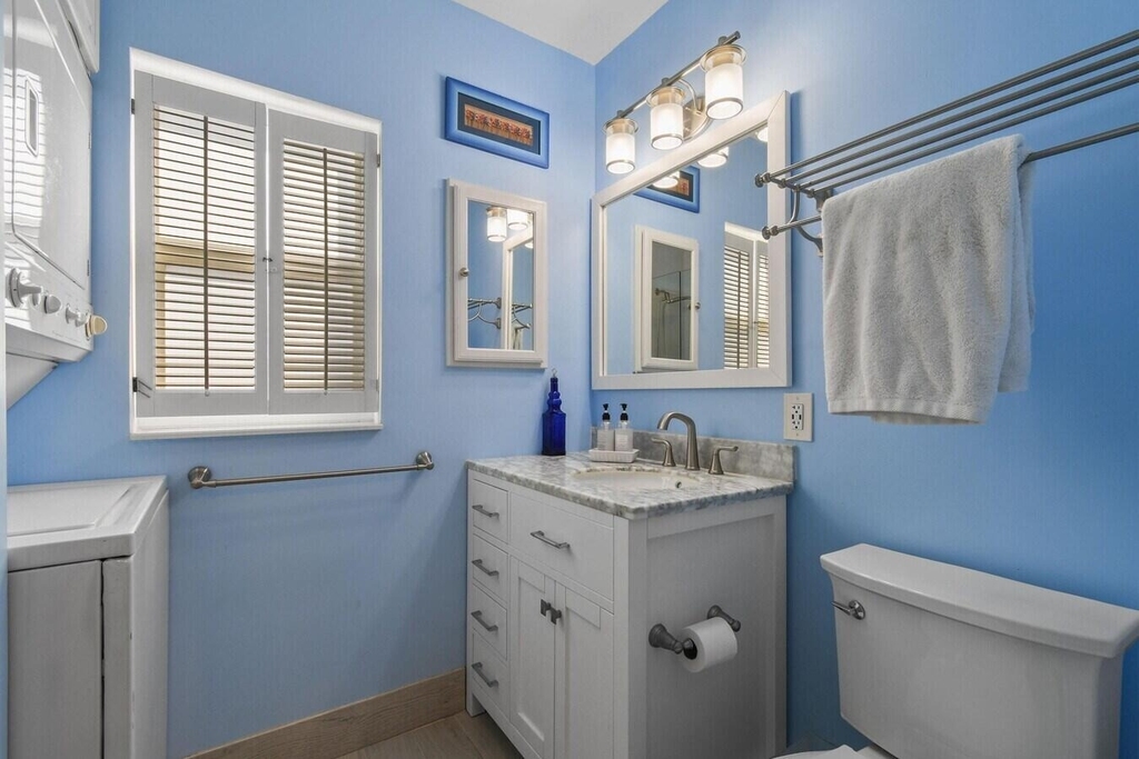 444 Zephyr Way - Photo 10
