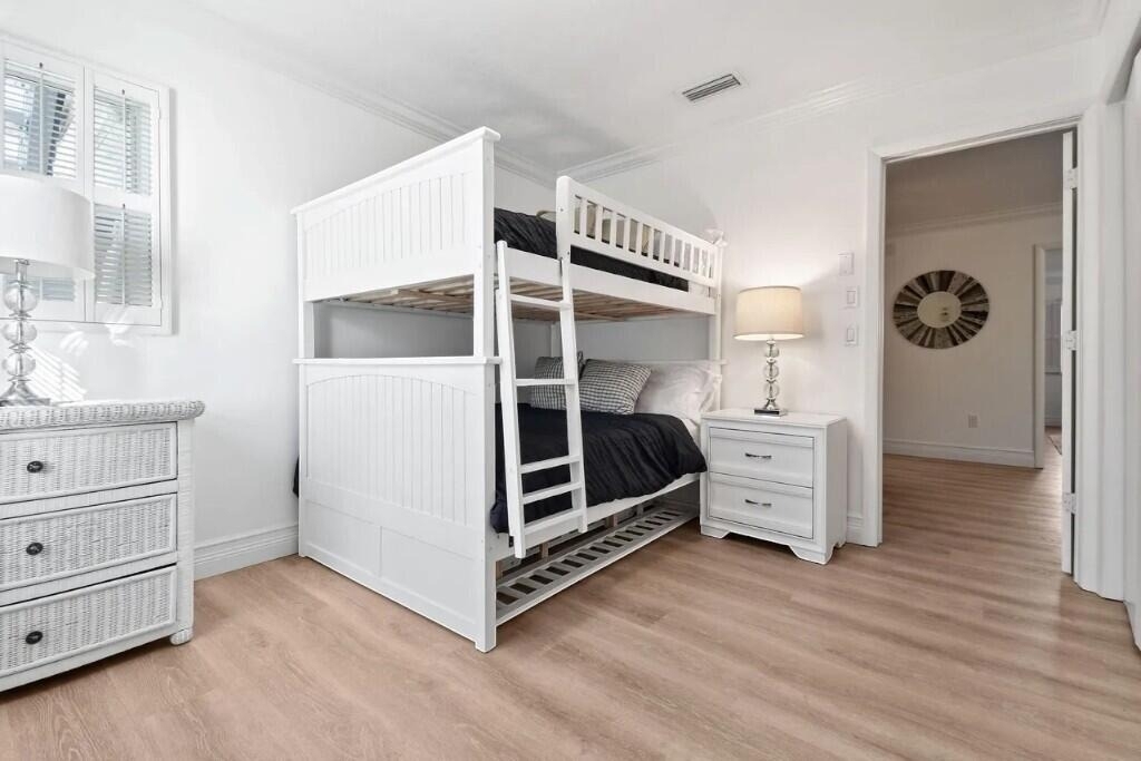 941 Ocean Drive - Photo 17