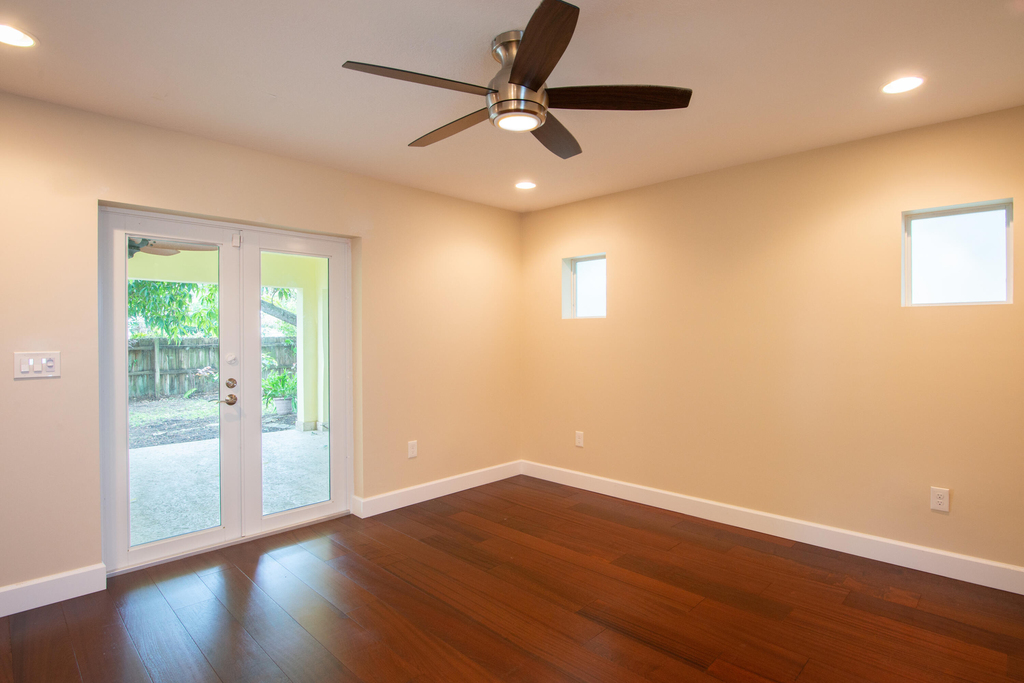 364 Orange Way - Photo 13