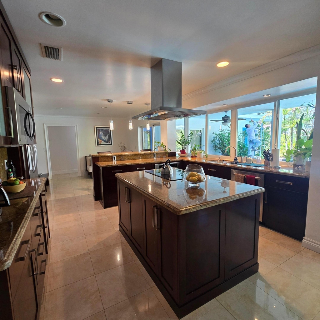 2120 N 49th Avenue - Photo 1