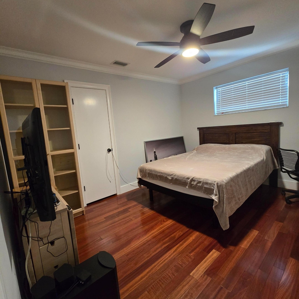 2120 N 49th Avenue - Photo 11