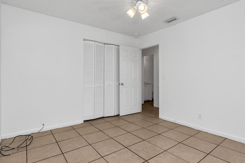 1320 Wellington Street - Photo 17