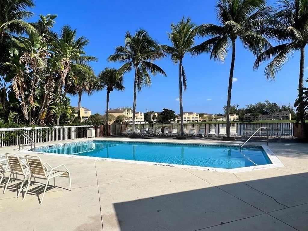 5200 Nw 31st Avenue - Photo 2