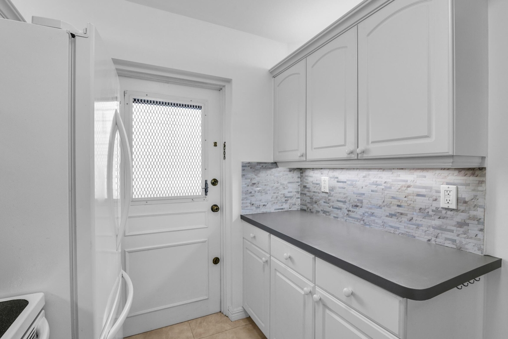 410 N Federal Highway N - Photo 3