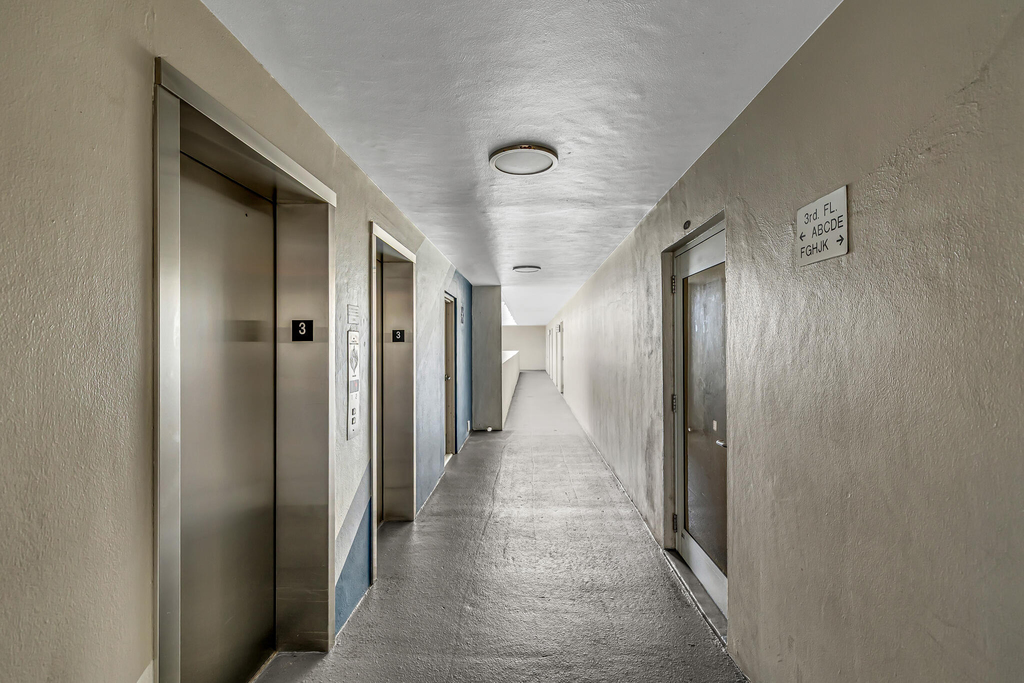 2200 Ne 33rd Avenue - Photo 24
