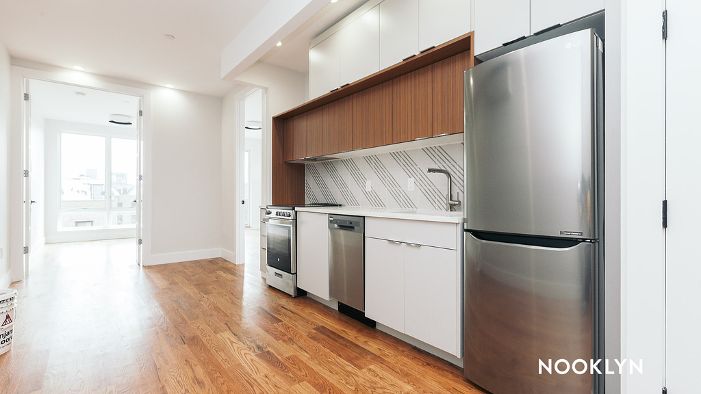 250 Lenox Rd - Photo 17