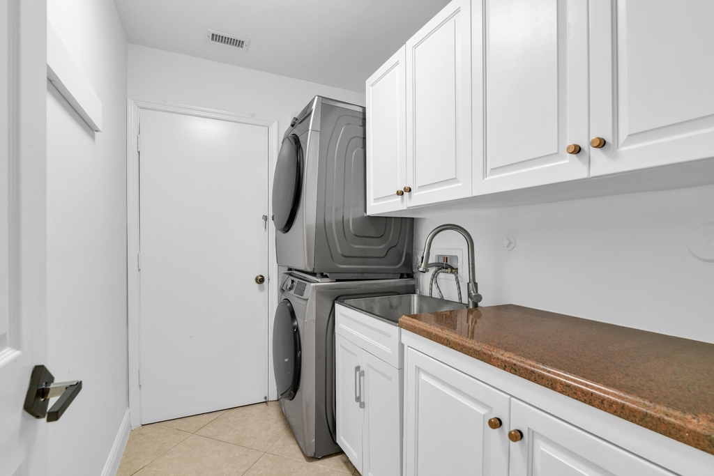 753 Villa Portofino Circle - Photo 40