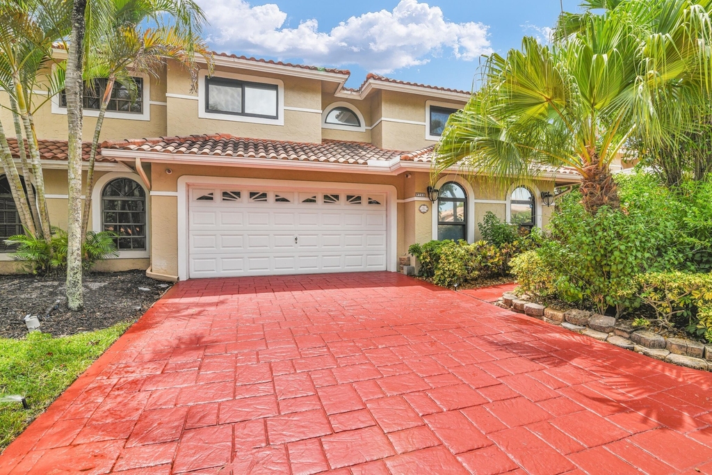 753 Villa Portofino Circle - Photo 0