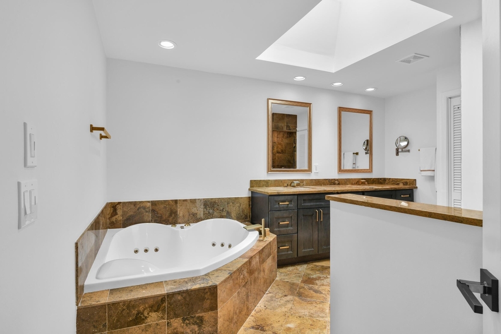 753 Villa Portofino Circle - Photo 31