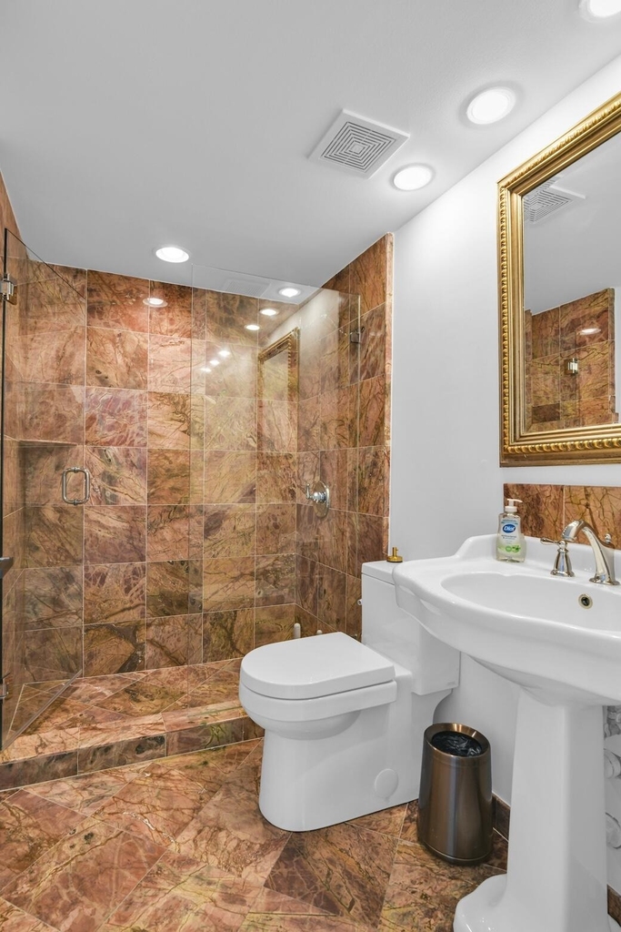 753 Villa Portofino Circle - Photo 25