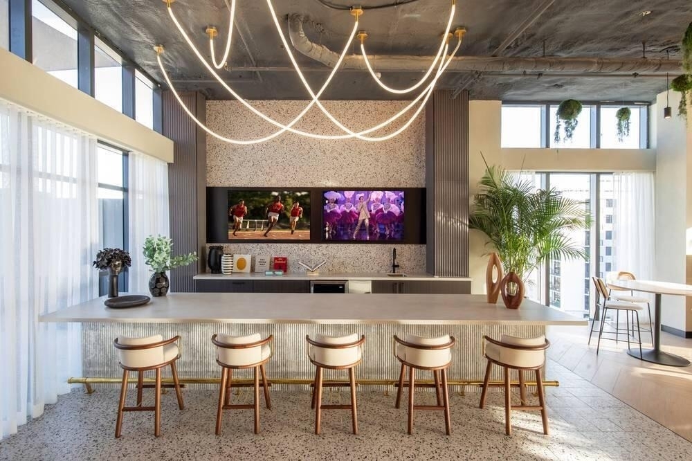 2150 N Miami Avenue - Photo 18