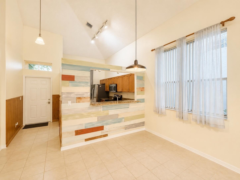 6711 Green Island Circle - Photo 5
