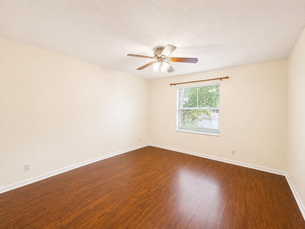 6711 Green Island Circle - Photo 16