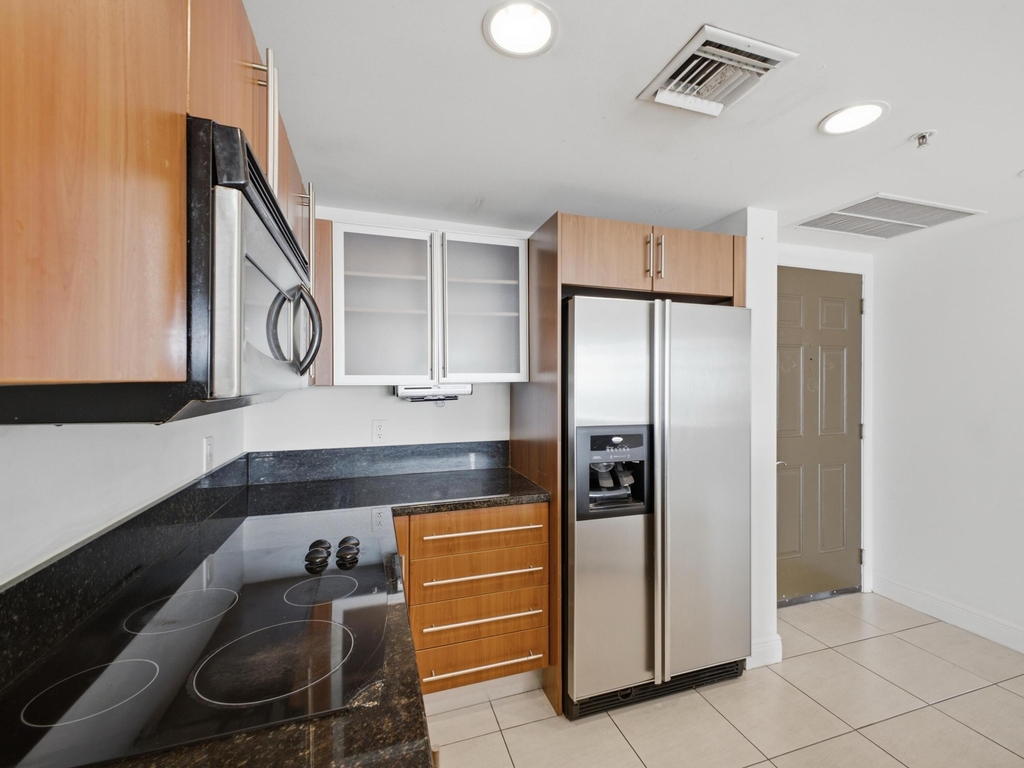 610 Clematis Street - Photo 12