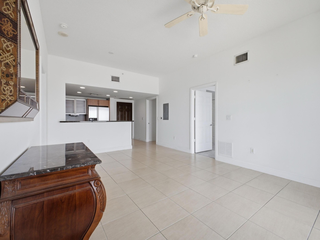 610 Clematis Street - Photo 16