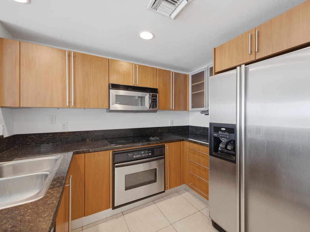 610 Clematis Street - Photo 8