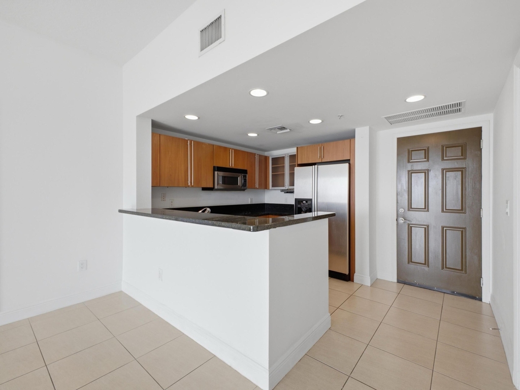 610 Clematis Street - Photo 7